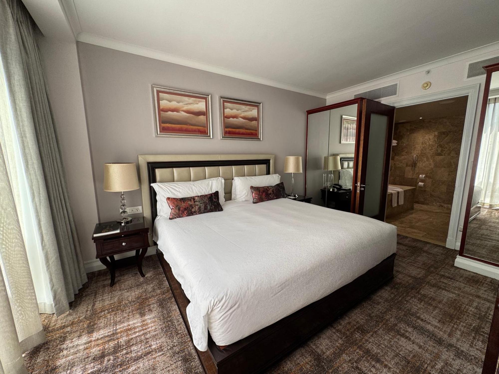 Appartement Luxury At Taj - Corner With Balcony - Newly Renovated Le Cap